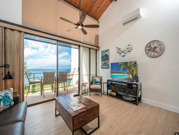 Luxury Maui Retreat in Kahana - Perfect for Large Groups
